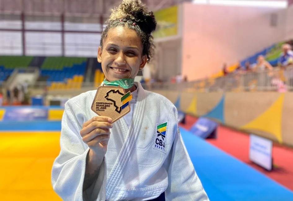 Aléxia Nascimento é pentacampeã do Brasileiro Sênior de Judô