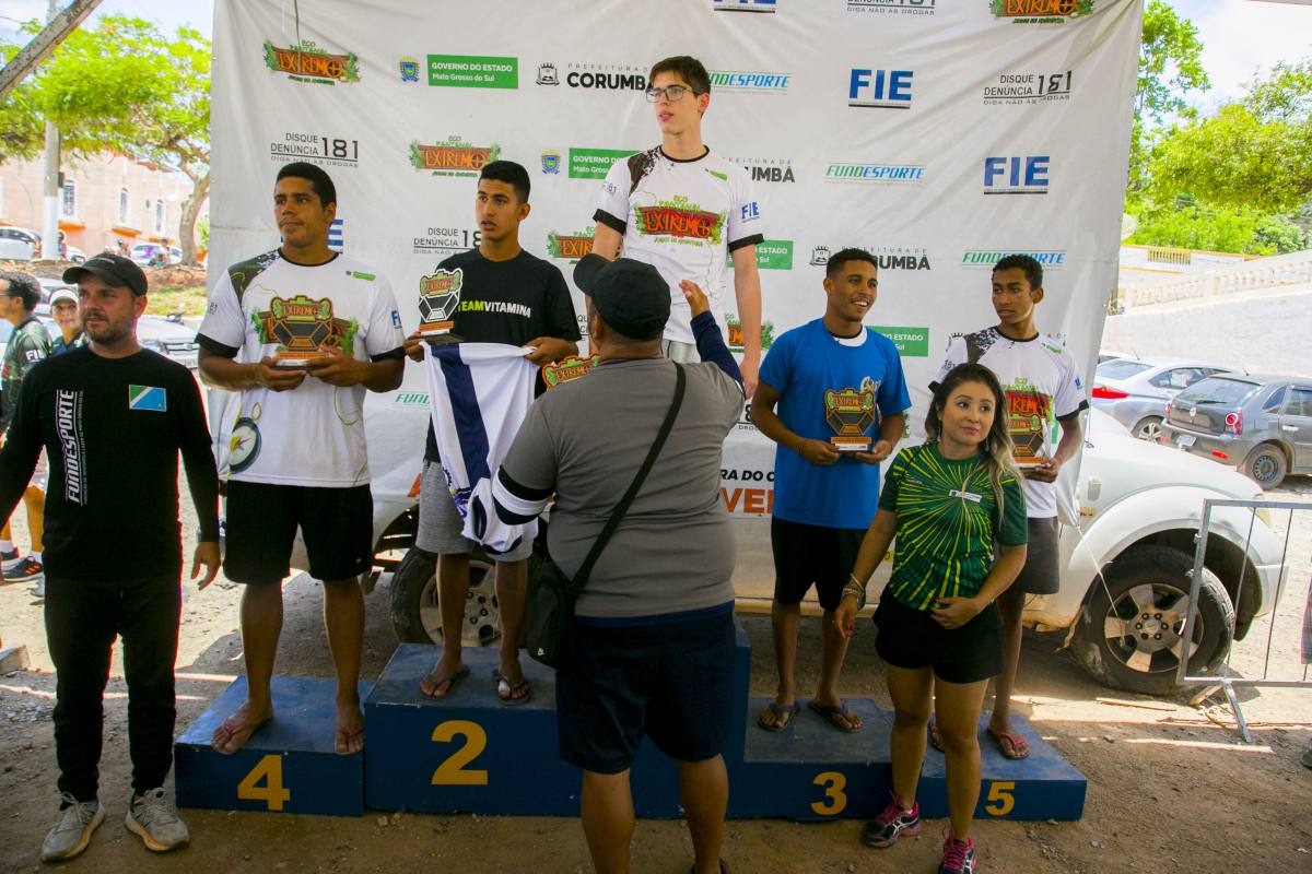 Eco Pantanal Extremo: irmãos vencem 5 km da Maratona Aquática