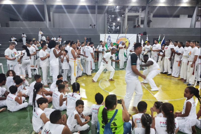 Aluno de Chapadão do Sul participam de intercâmbio de Capoeira