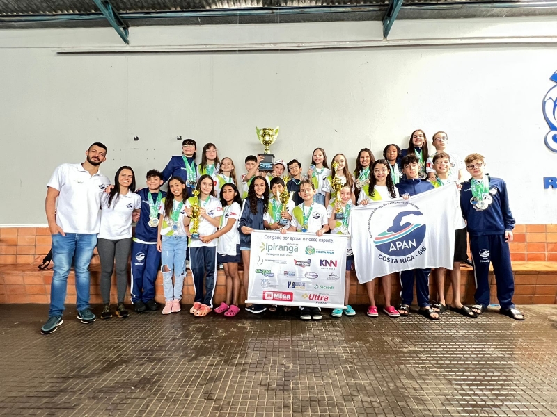 Costa Rica conquista 4 troféus no Campeonato Estadual de Natação