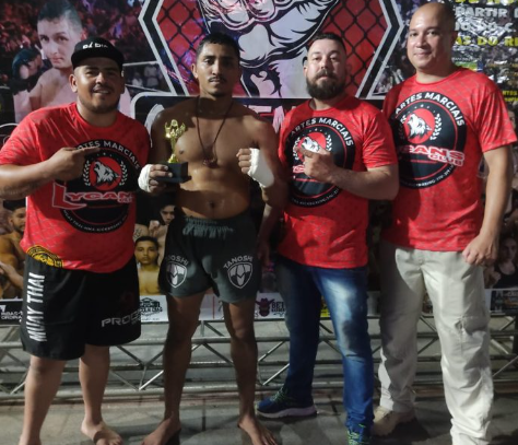 Atleta “Murilo Draxx” conquista título de MMA em Ribas do Rio Pardo