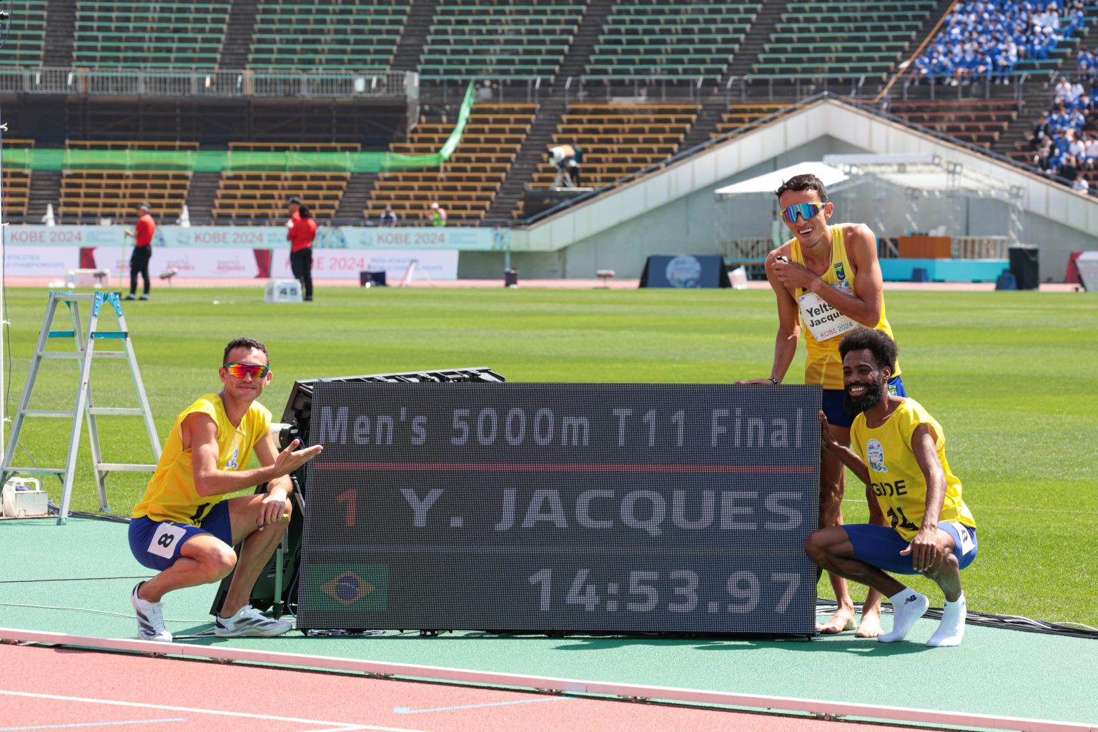 Yeltsin Jacques é campeão mundial de atletismo com direito a recorde