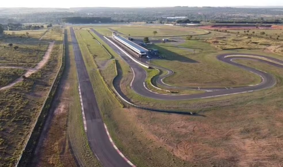 Com autódromo em frangalhos, Fórmula Truck chega em Campo Grande no final do mês