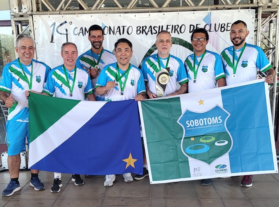 Sobotoms é vice-campeã brasileira de clubes de futebol de mesa