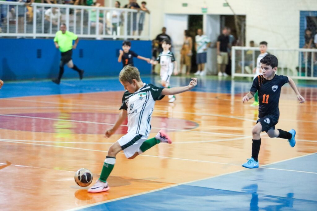 Rodada da semifinal da Copa Pelezinho termina com 33 gols