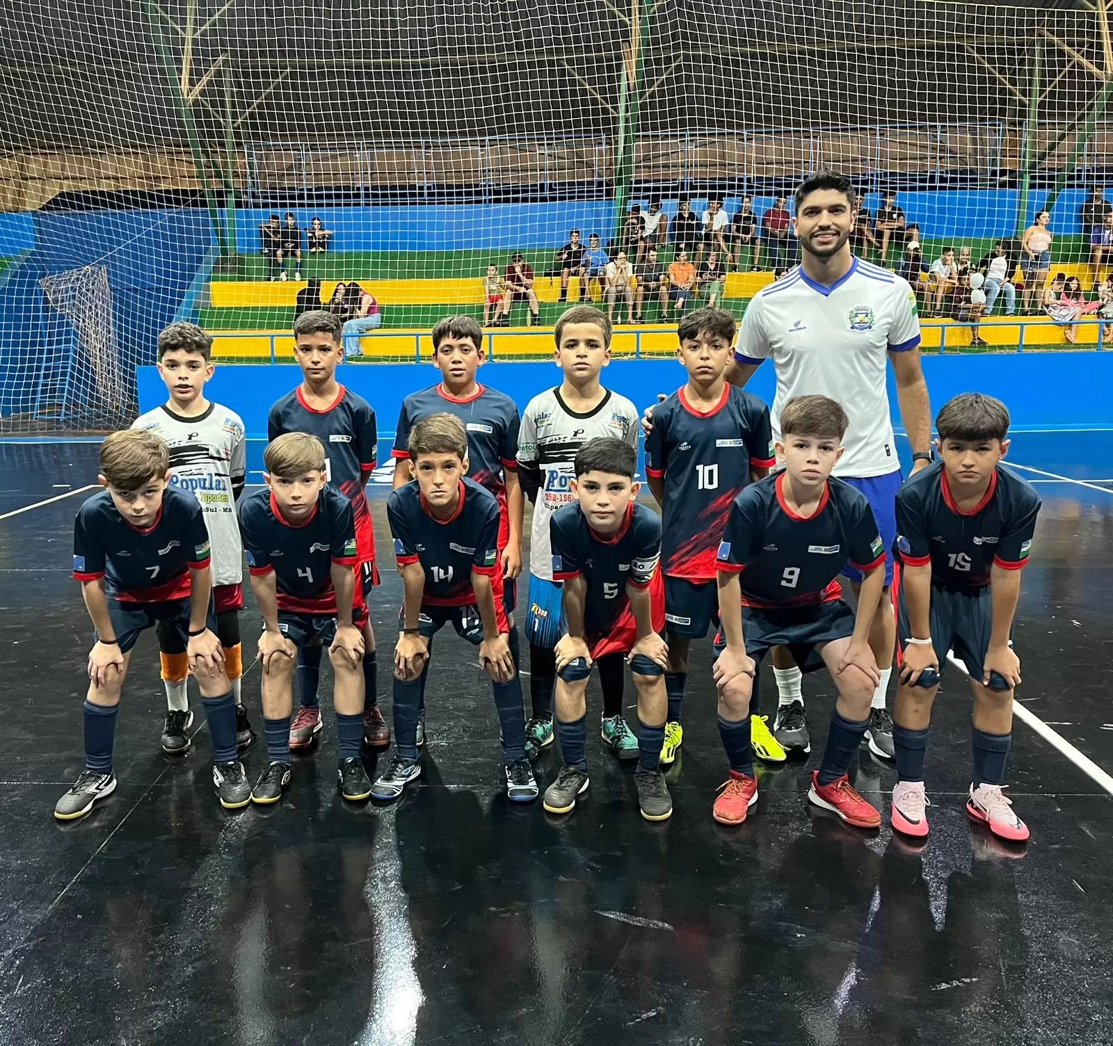 Alunos da escolinha de futsal de Chapadão do Sul participam da Copa Gustavo