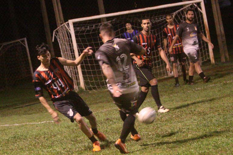 Amigos do Dudu x Novos Talentos - Copa Quadra Campos de Fute...