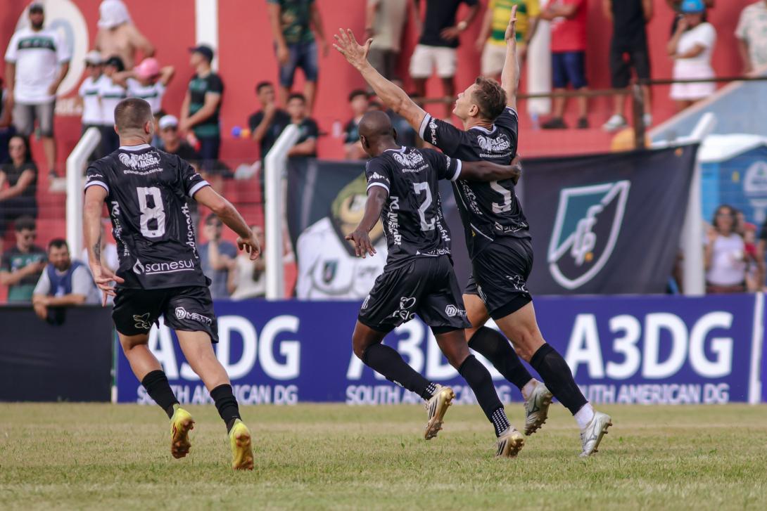 Operário vence Pantanal na abertura do C...