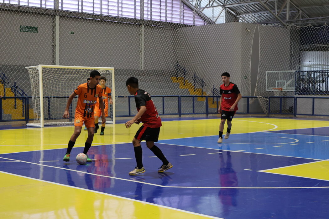 Prefeitura encerra futsal dos Jogos de O...