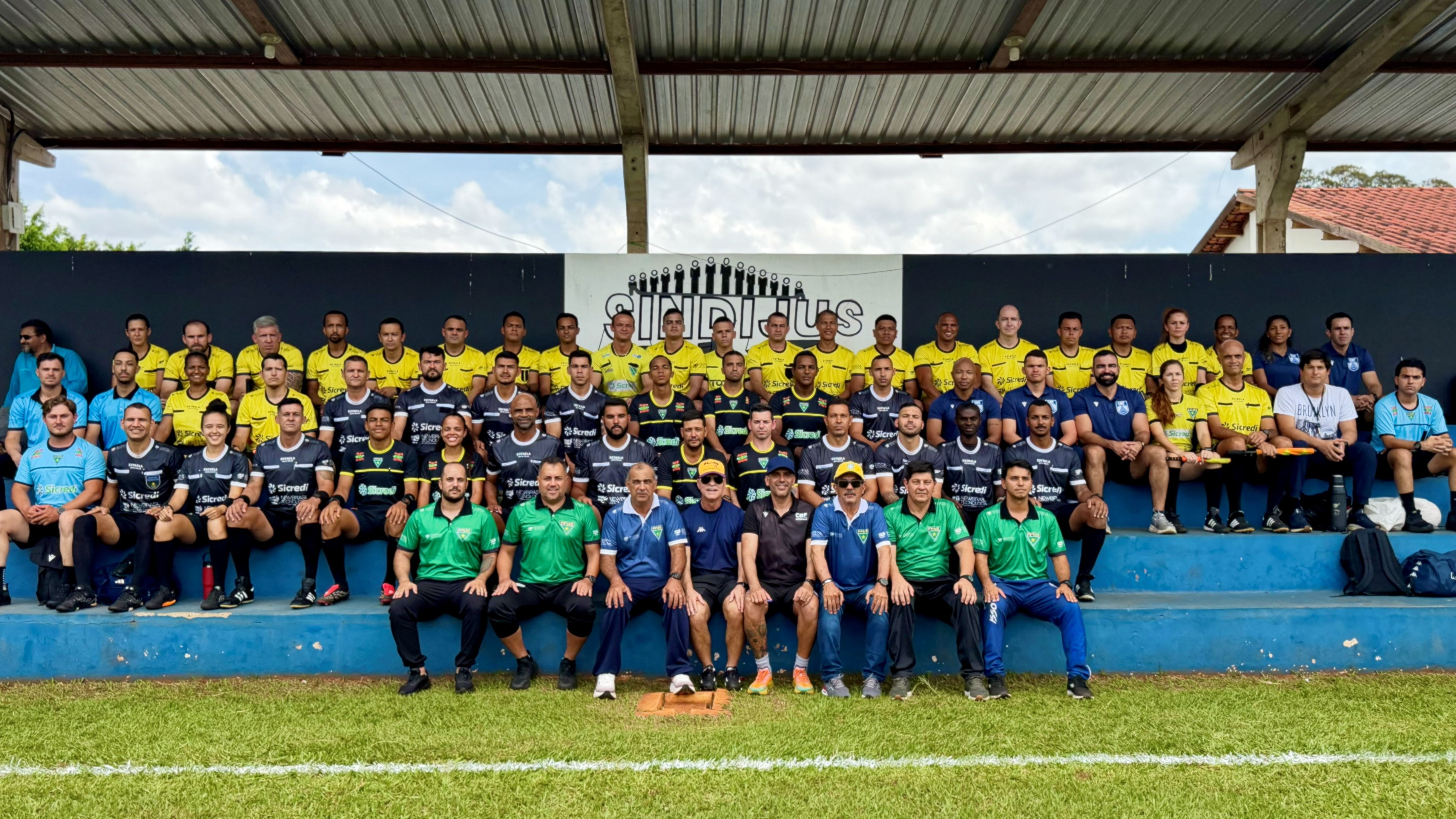 FFMS promove treinamento de arbitragem c...