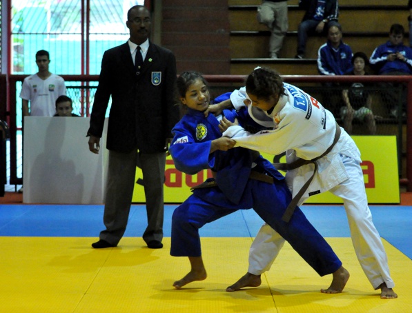 Com seis medalhas, MS vence na categoria geral feminina do Brasileiro Sub-17