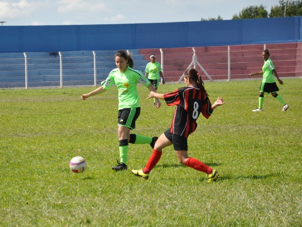 Com apenas 12 atletas, Maracaju leva 3 goleadas no estadual feminino