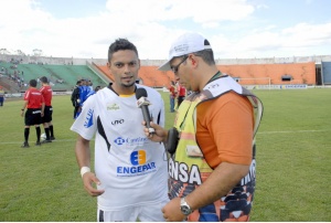 Lateral-direito do Ubiratan aposta no entrosamento para vitória em clássico