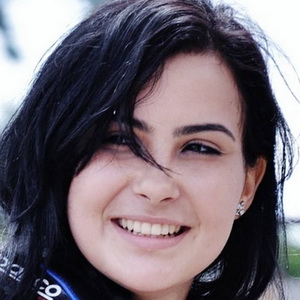 Personalidade: Yara Volpe