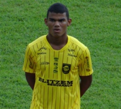 Revelação do Cene fecha com Figueirense e irá atuar na Série A do Brasileiro