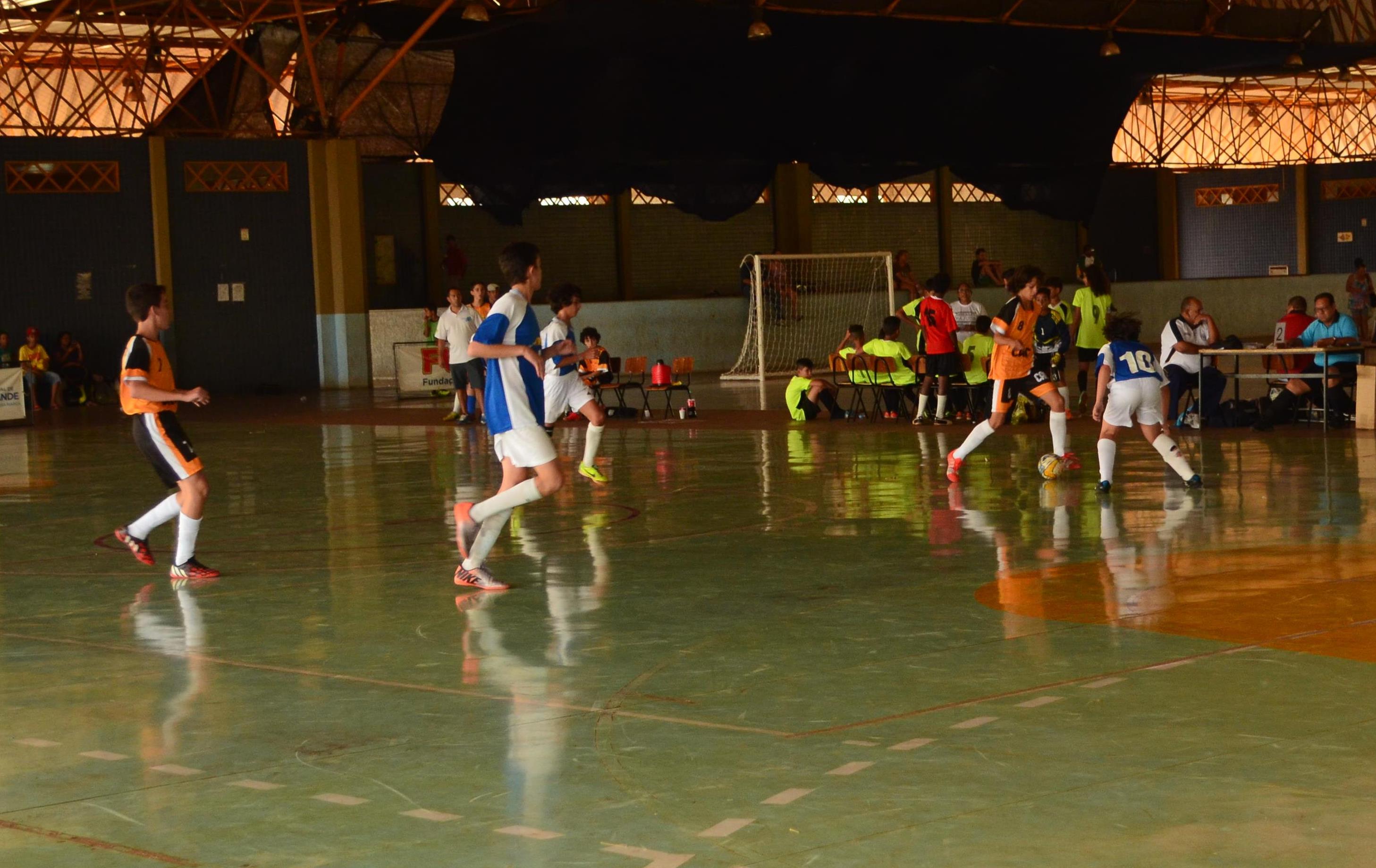 Escolares prossegue com Futsal e Basquete no Ayrton Senna
