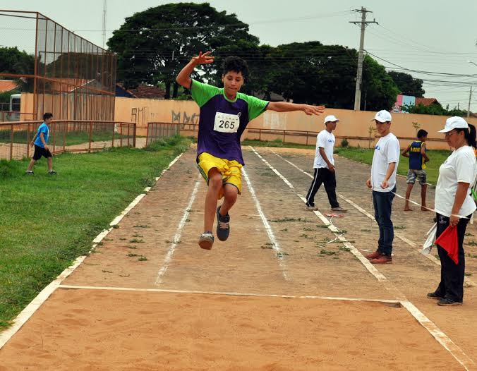 JOPARES reuniu mais de 500 alunos com deficiência na pista da Vila Nasser