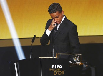Wendell Lira leva o Prêmio Puskás de 2015; veja o golaço