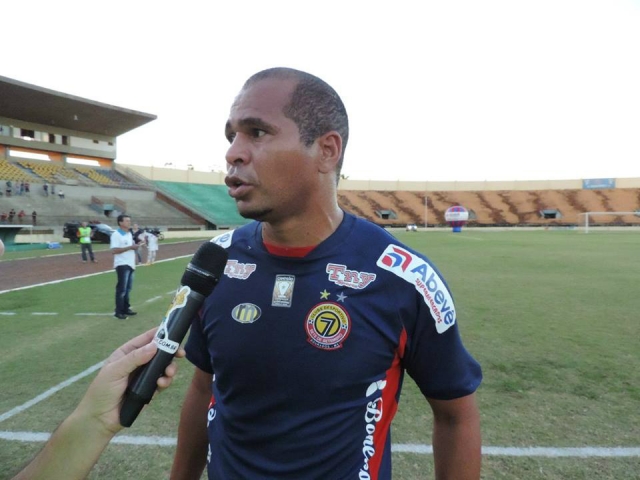 Chulapa deixa futuro em aberto para 2017