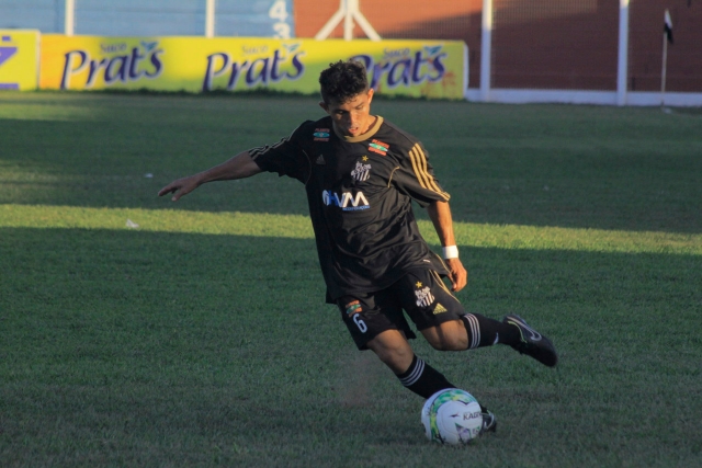Operário terá André Chita como gerente e volta do lateral Luis Jorge