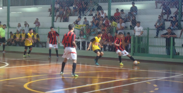 Copa Pelezinho Ensino Médio define finalistas em Campo Grande