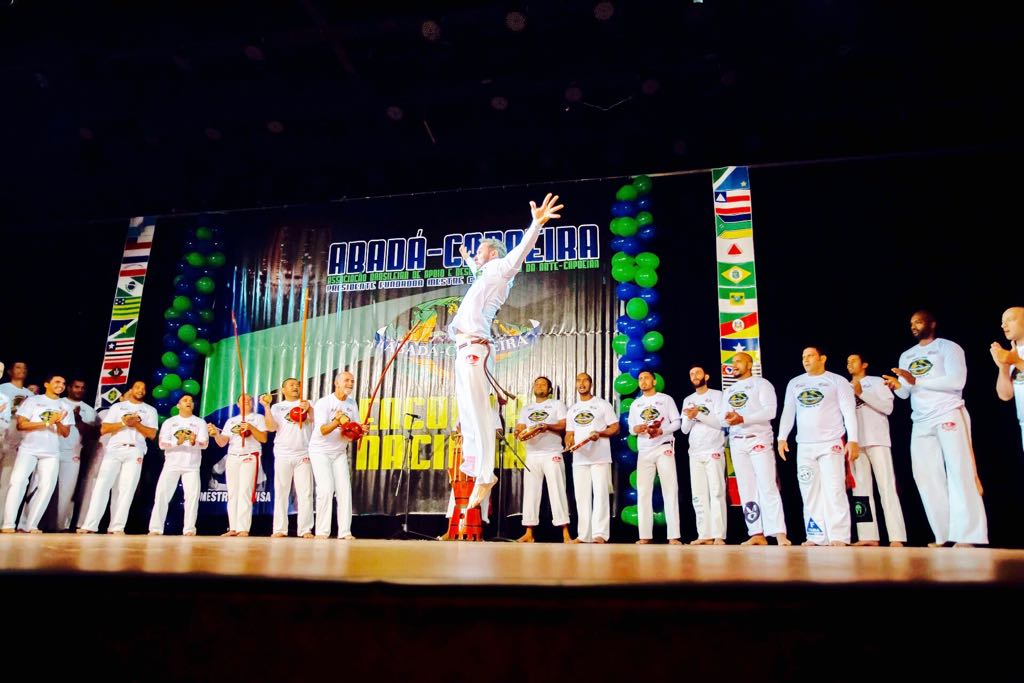 Encontro na Capital reúne capoeiristas de dez estados
