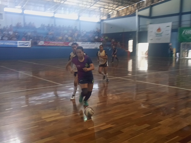 Jojums: Vicentina é campeã no futsal feminino