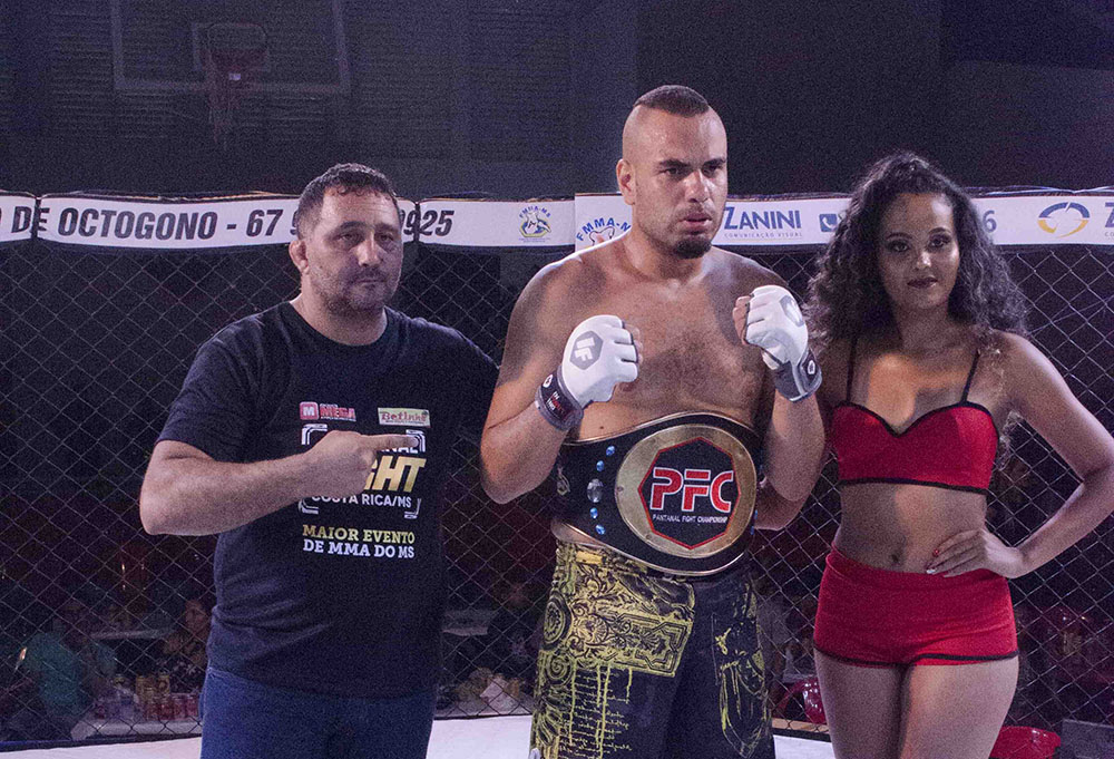 Cinturões disputados no Pantanal Fight 18 ficam com os mesmos donos
