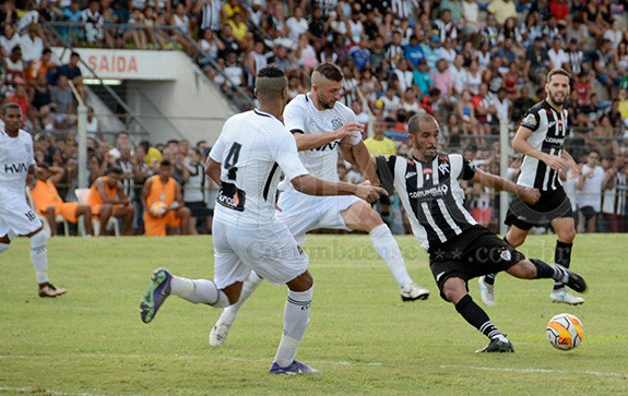 Após vitória, Corumbaense tenta recuperar jogadores para domingo