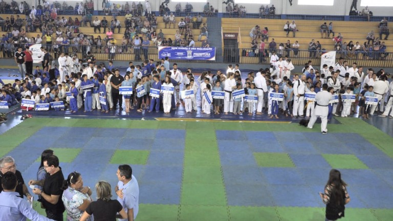 Festivais de Lutas reúnem mais de mil alunos na Capital