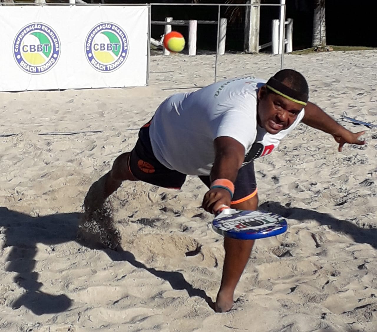 Atleta de MS é campeão em etapa nacional de beach tennis