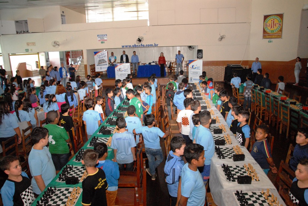 Festival de Xadrez mobiliza mais de 100 alunos na capital