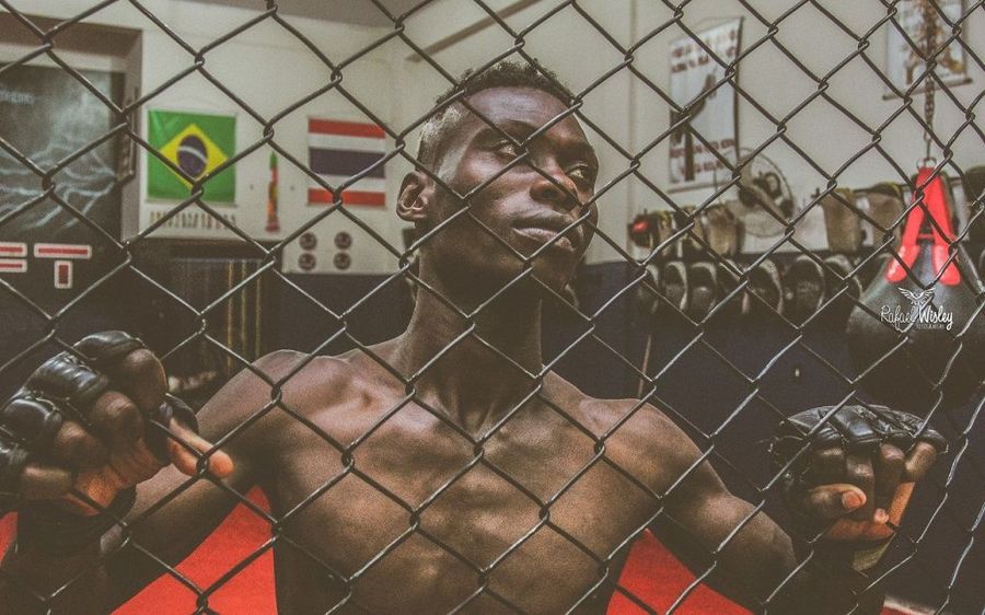 Matador de tubarões, Haitiano espera ter nome reconhecido no MMA