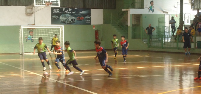 Bola rolou neste sábado pela 3ª rodada da Copa Pelezinho