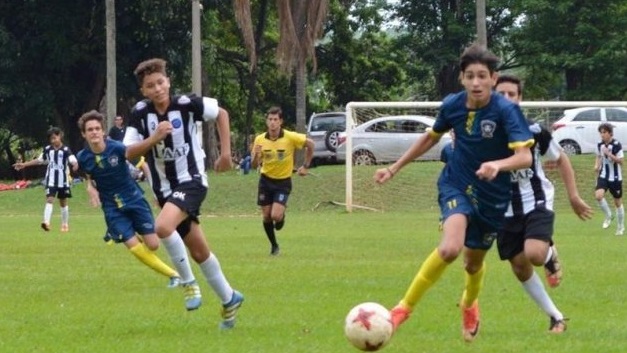 De Grêmio para Grêmio, artilheiro do Estadual Sub-17 se apresenta no Tricolor Gaúcho
