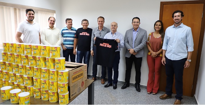 Pata de Onça faz filantropia com lucro de inscrições de competição