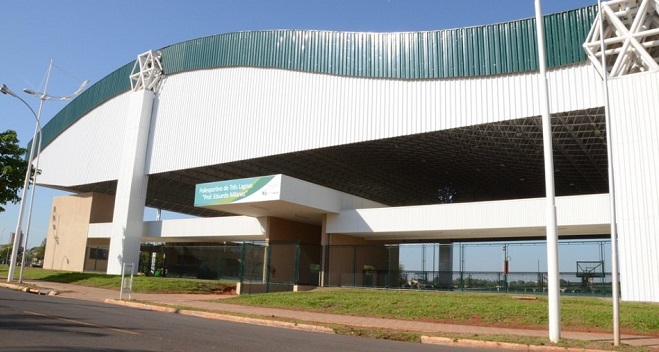 Sem esporte, Poliesportivo vira local de distribuição de senhas da Caixa