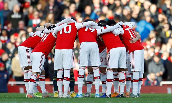 Arsenal vence Livepool e fatura a Supercopa da Inglaterra