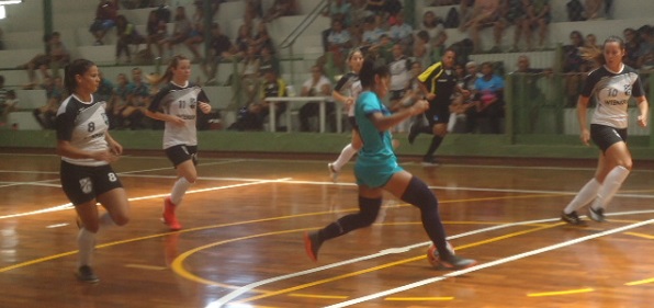 Copa Pelezinho de Futsal Feminino retorna neste sábado