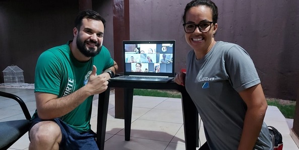 Com aulas ao vivo, profissionais auxiliam acadêmicos da UEMS a se exercitarem
