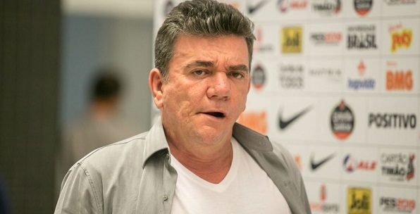 Andrés Sanchez pede afastamento da presidência do Corinthians