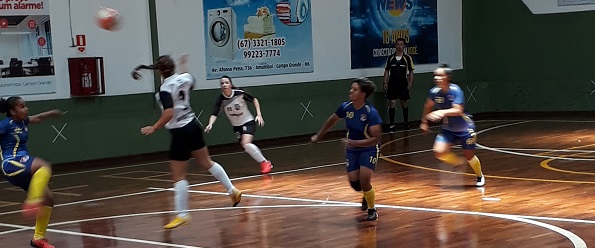 Funlec e E.C. Comercial são finalistas da Copa Pelezinho 
