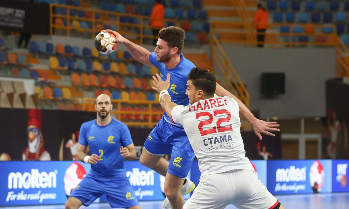 Brasil empata com Tunísia em 32 a 32 no Mundial de Handebol