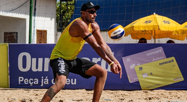 Torneio masculino começa com definição de classificados no qualifiyng