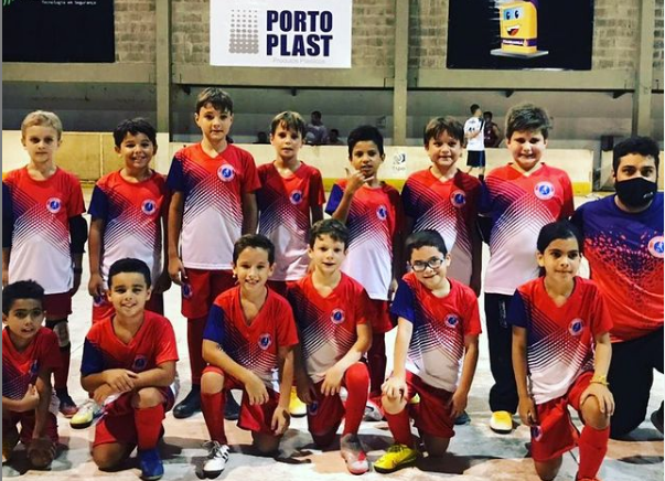 Escolinha Bayern goleia em rodada da Copa Pelezinho de Futsal