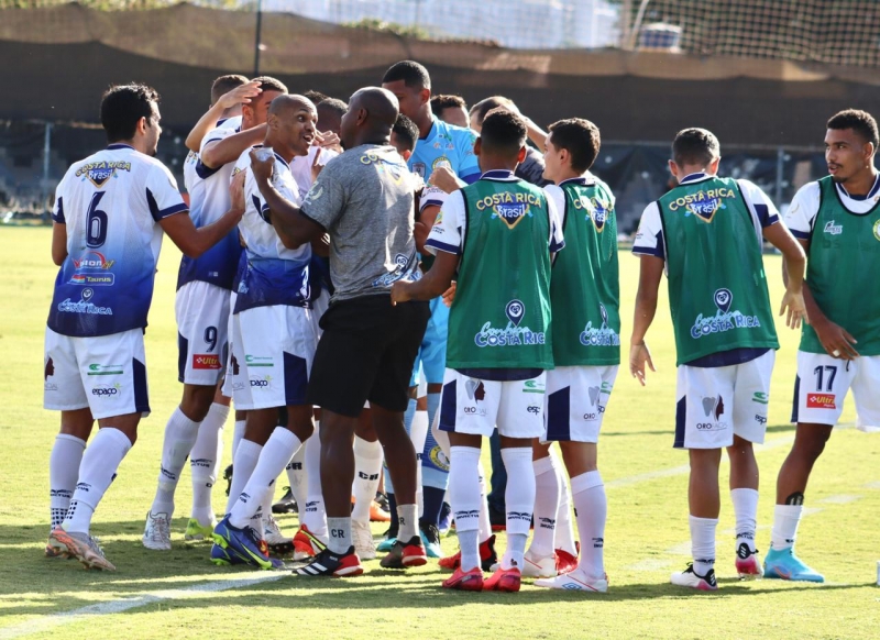 Costa Rica vence e sobe para a vice-liderança da chave na Série D