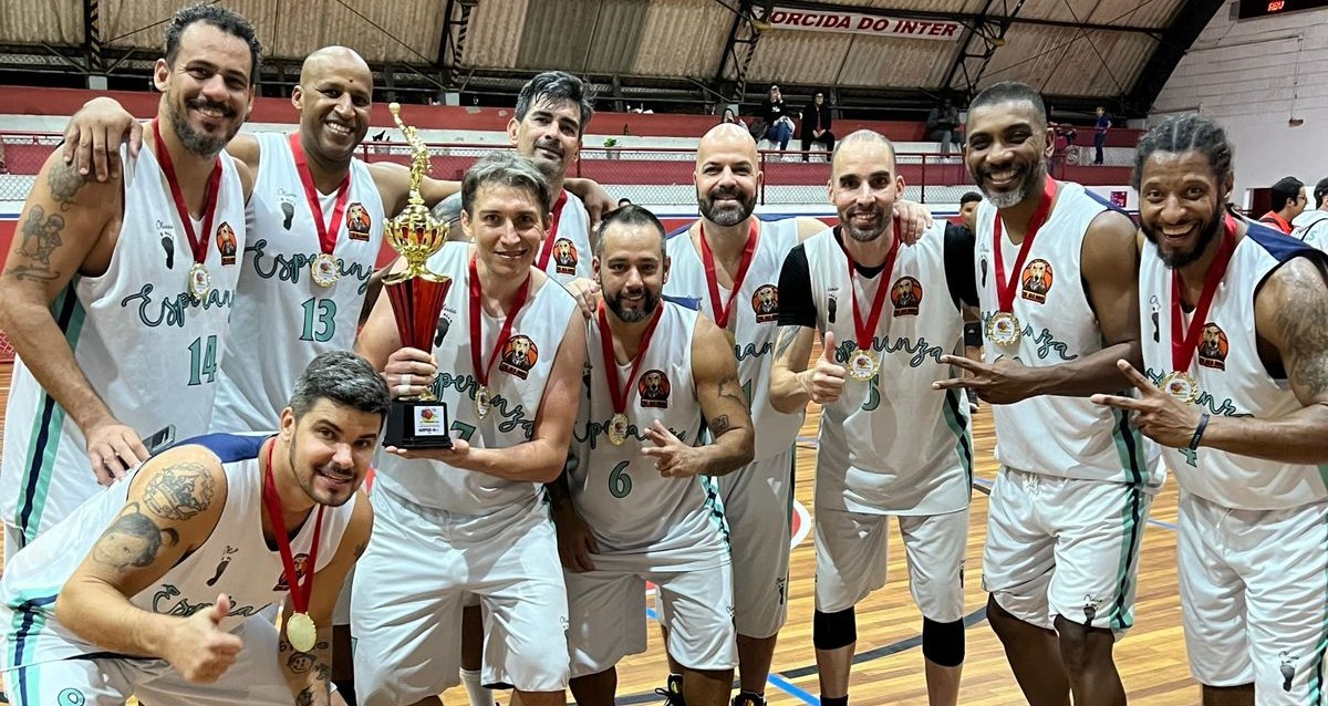 Esperanza garante bicampeonato no Torneio da Independência de Basquete Master