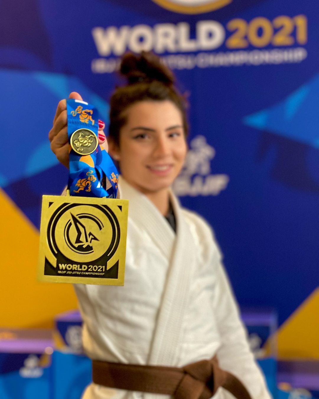 EA Bate-bola com atleta de Jiu Jitsu, Isadora Maggioni