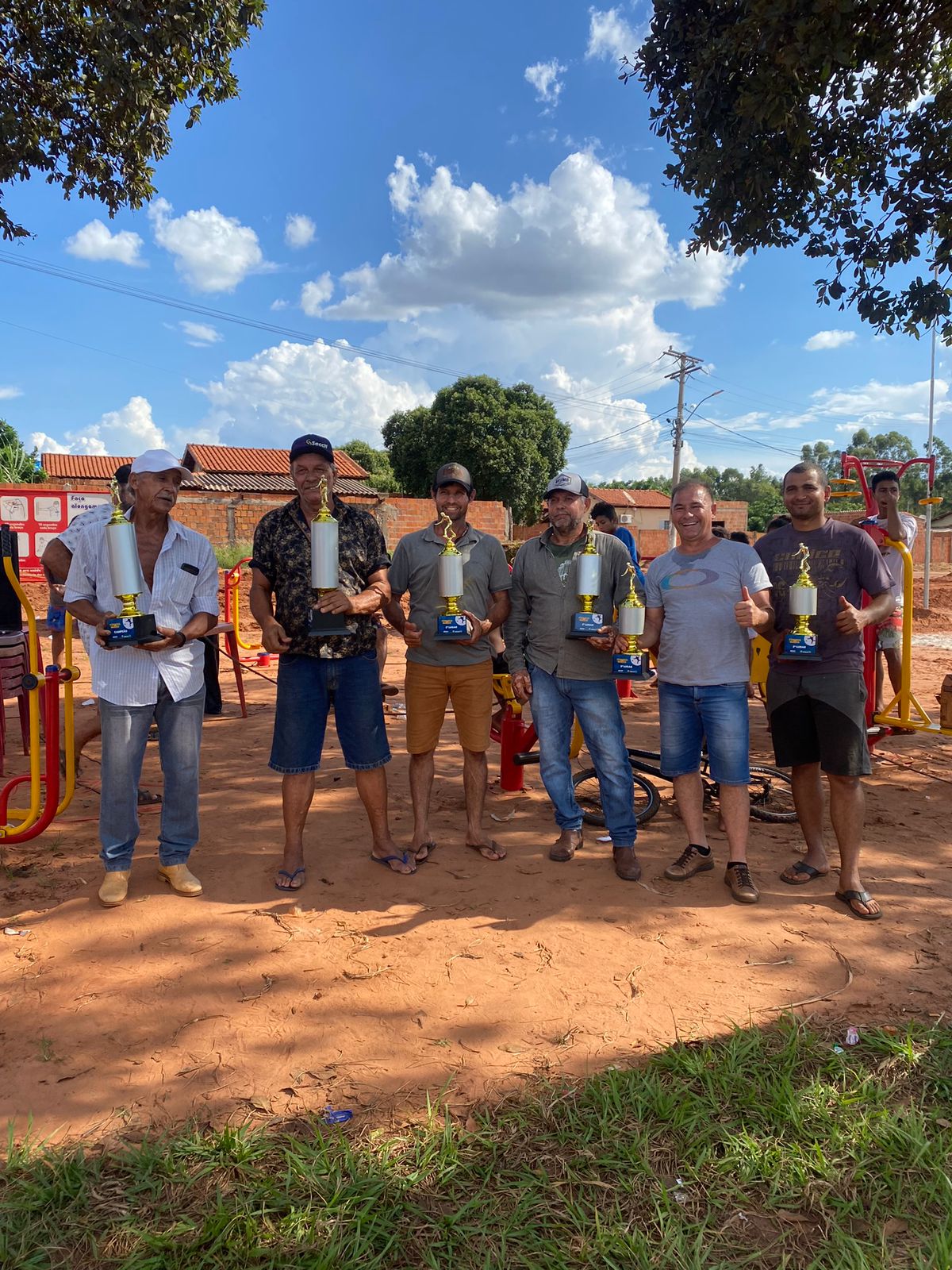 Fim de semana esportivo teve malha, futebol de campo e futsal em Ribas