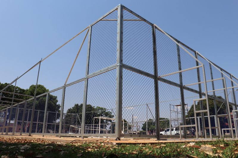Obras de Arenas Esportivas avançam em Dourados